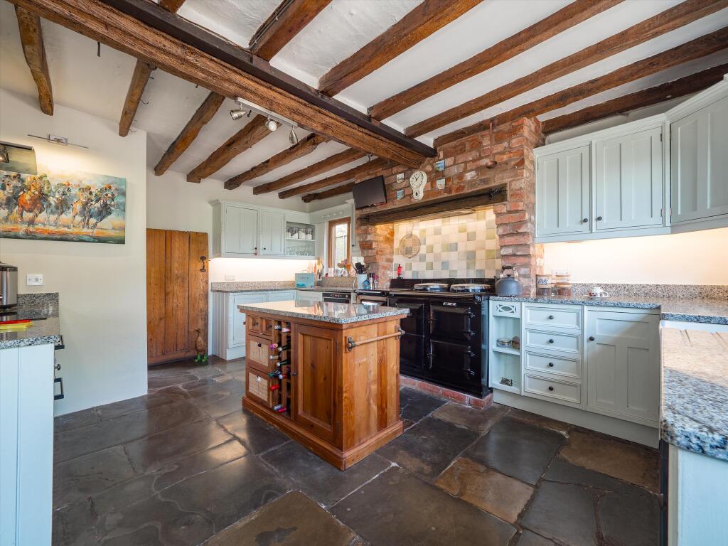 Langley, Stratford-upon-Avon, Warwickshire, CV37 photo 4