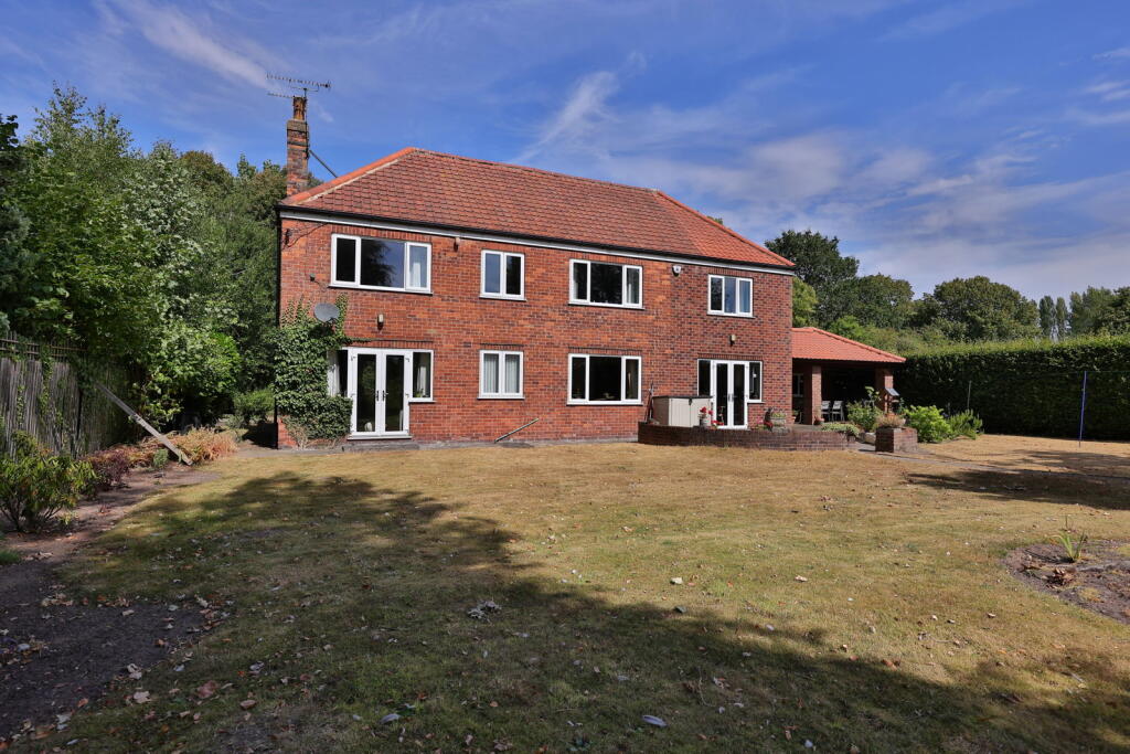 House in York, Deighton - More