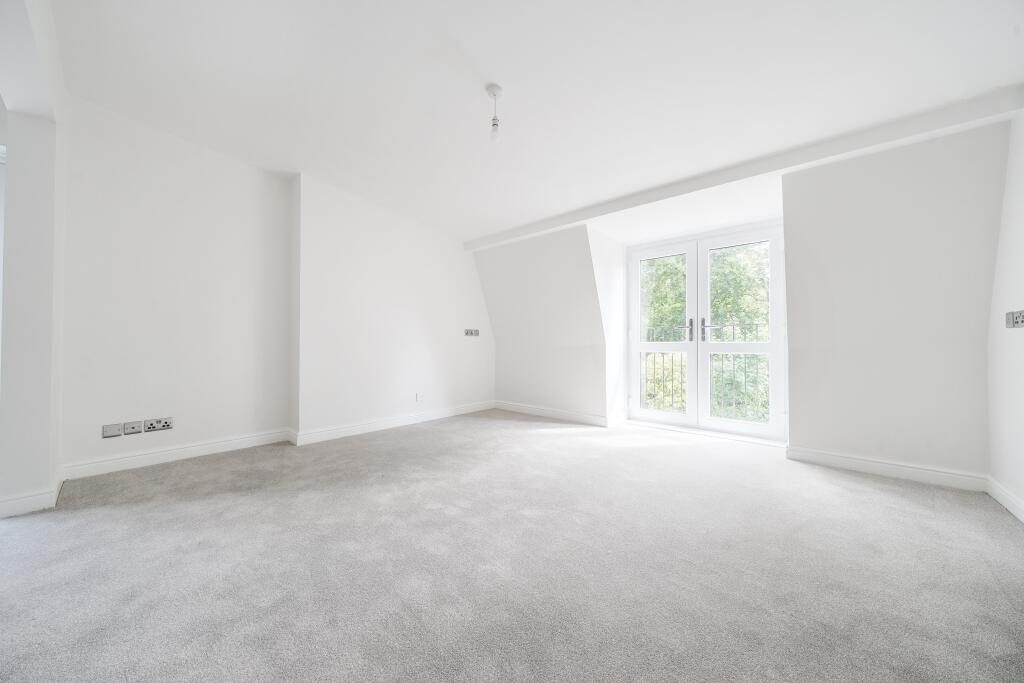 Kingfisher Court, Avonpark Village, Limpley Stoke, BA2 photo 3