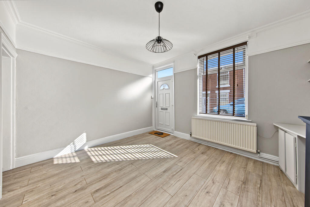 House in Chesterfield, Stonegravels - View 5