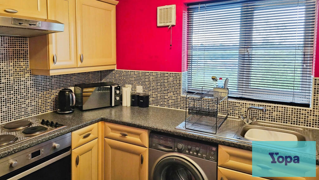 Apartment in Stoke-on-Trent - View 5