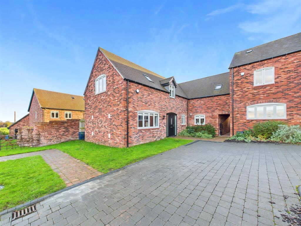 Main image of property: Coppy Nook Lane, Hammerwich