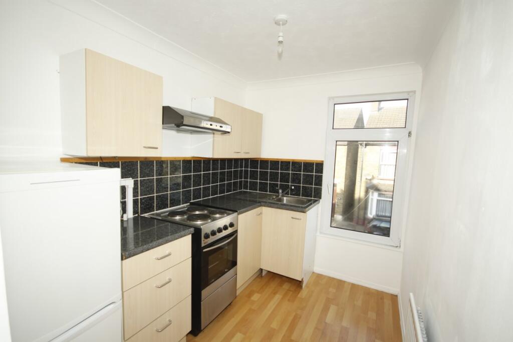 Apartment in Rochester - View 2