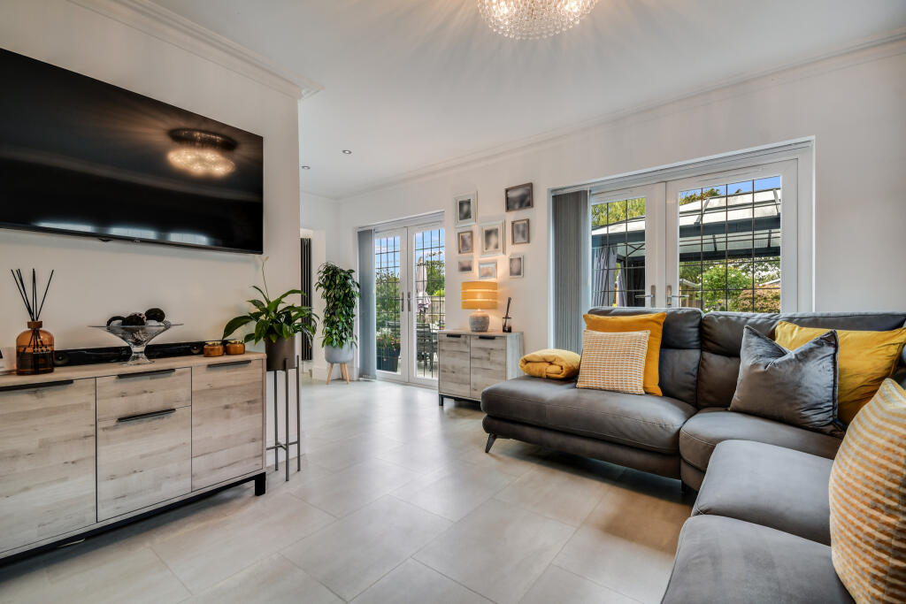 House in Chelmsford, Sandon - View 4