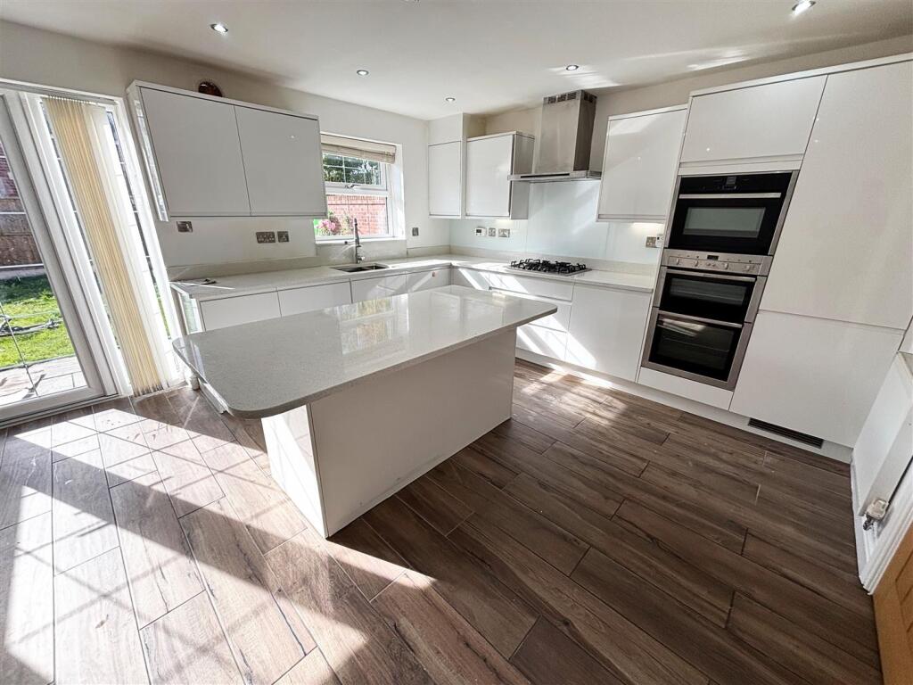 Marsland Road, Sale photo 3