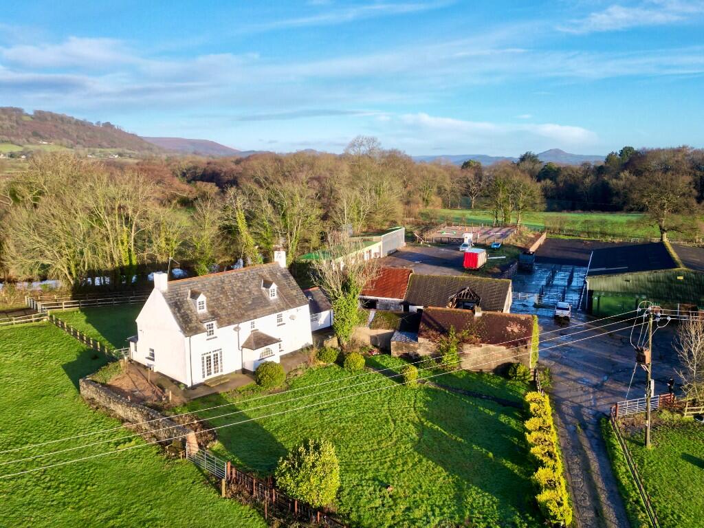 Main image of property: Ty Llwyd Farm, Croes-Y-Pant, Mamhilad, Pontypool