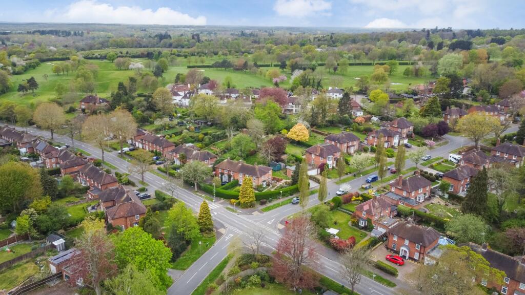 Additional image 30 of Valley Road, Welwyn Garden City, Hertfordshire, AL8