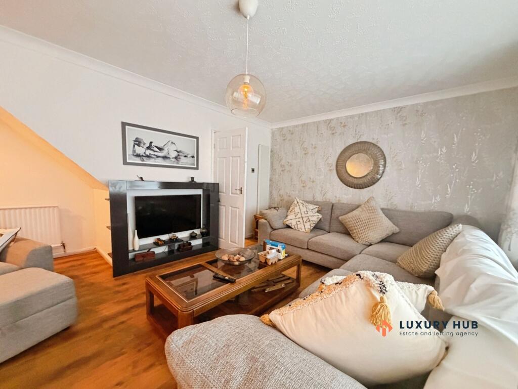 House in Stoke-on-Trent - View 5