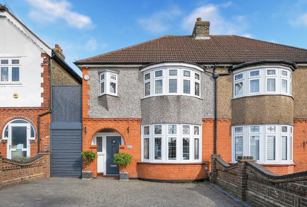 Main image of property: Collier Row Lane, Romford, London, RM5