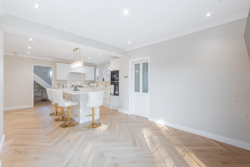 Swallows Meadow, Shirley, Solihull, B90 4QJ - View 3