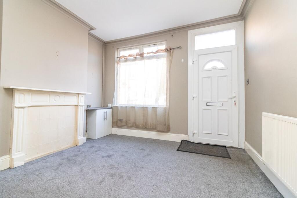 Alma Road, Hinckley, LE10 photo 3