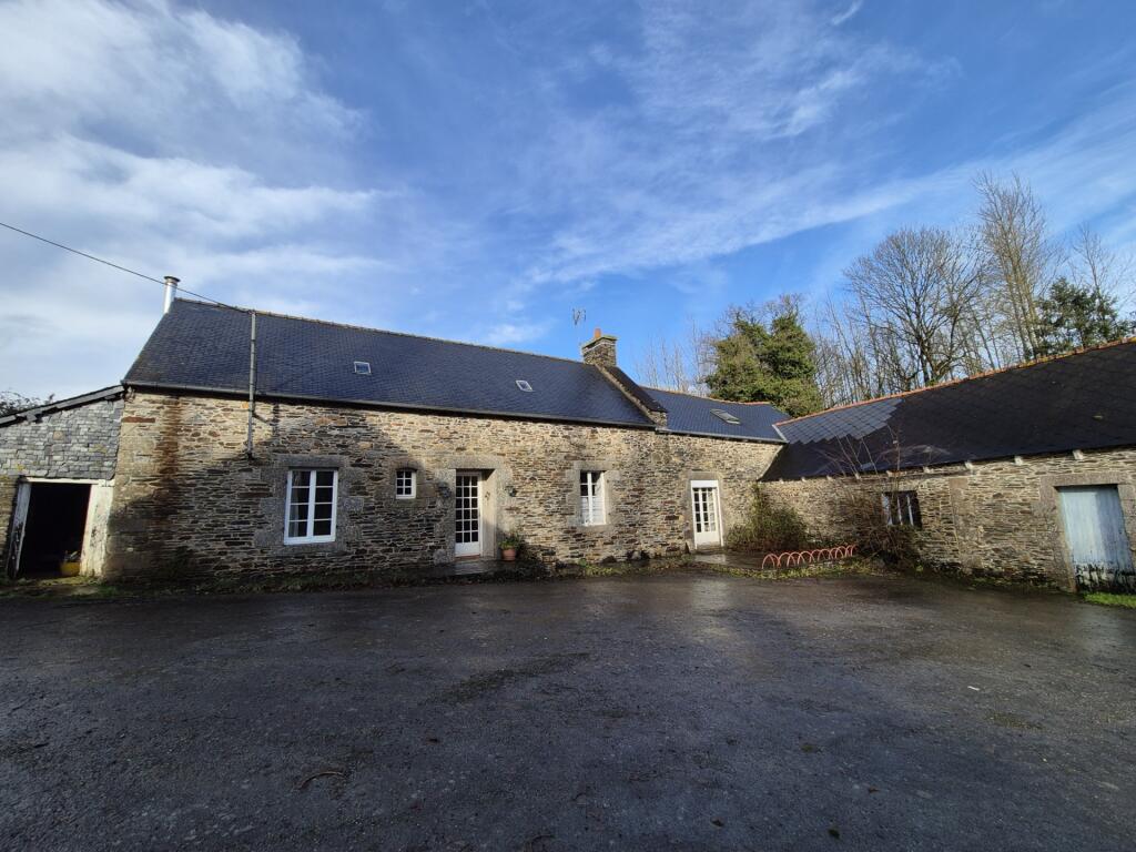 Main image of property: 22320 le-haut-corlay