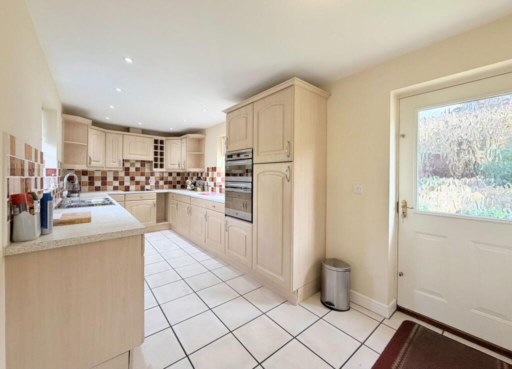 Additional image 7 of Rowbrook Close, Majors Green, Shirley, Solihull, B90 1EJ