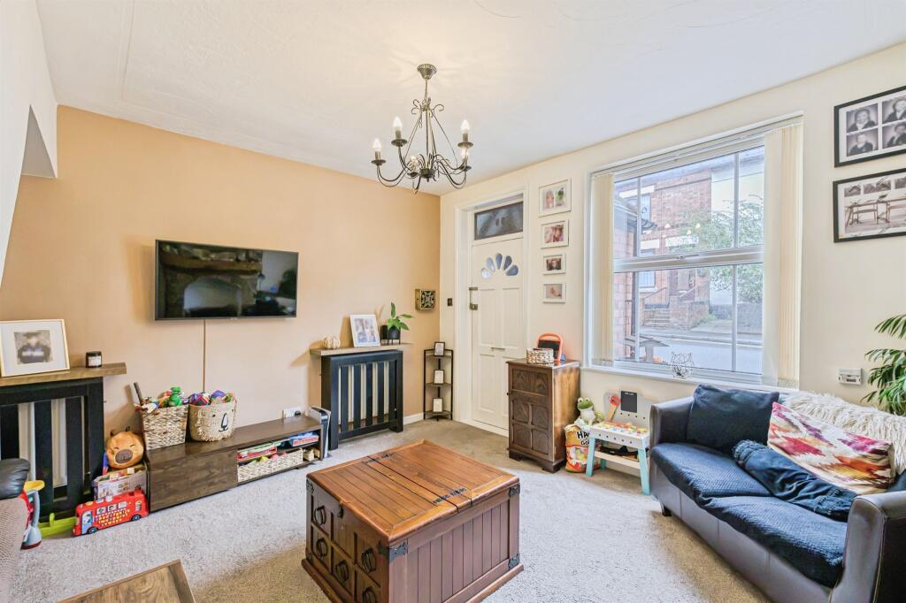 House in North Warwickshire, Dordon - View 4