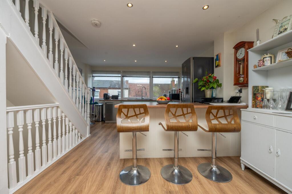 Additional image 5 of Henley Street, Alcester, B49