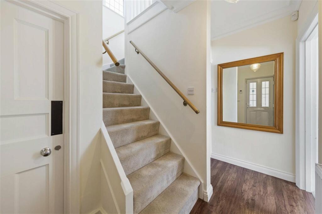 Neale Avenue, Kettering - View 5