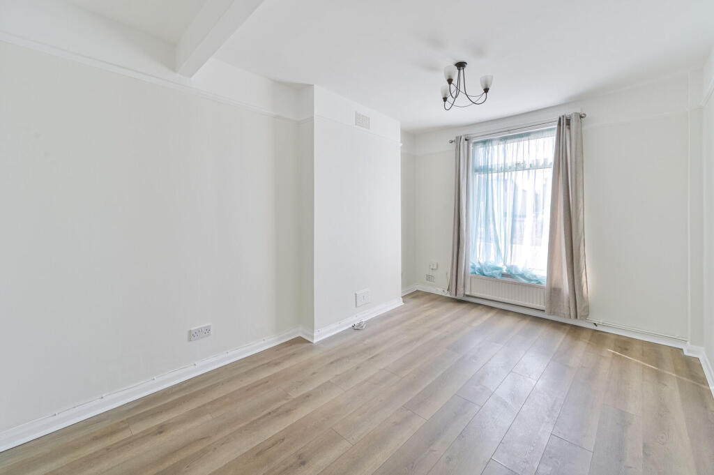 Main image of property: Sidney Road, South Norwood, London, SE25