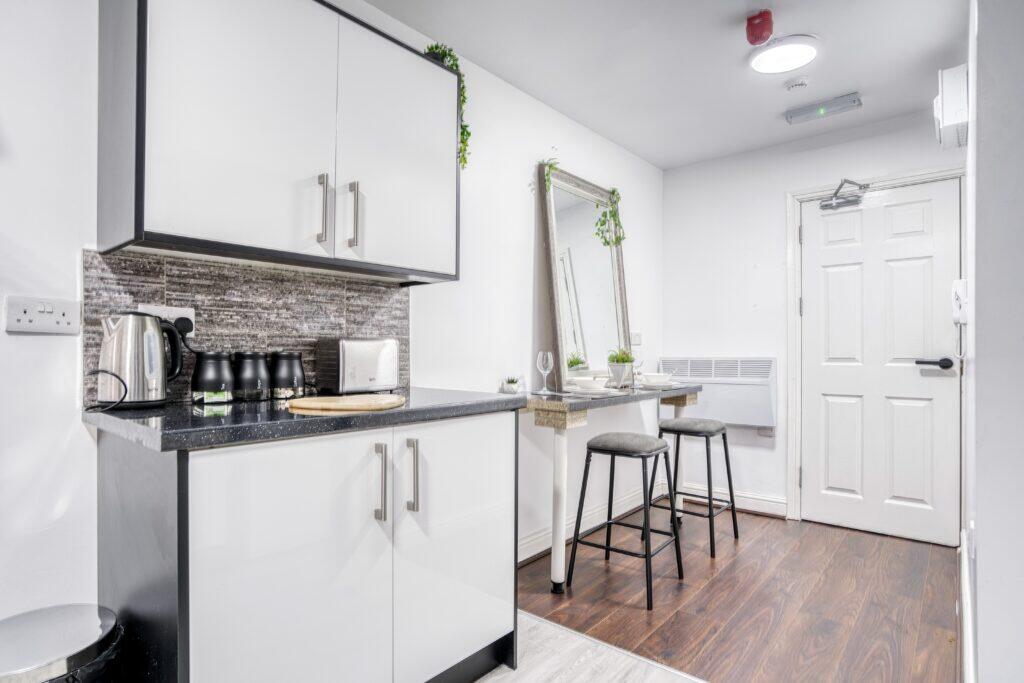 Additional image 3 of Pershore Road, Stirchley, Birmingham, B30 2XU