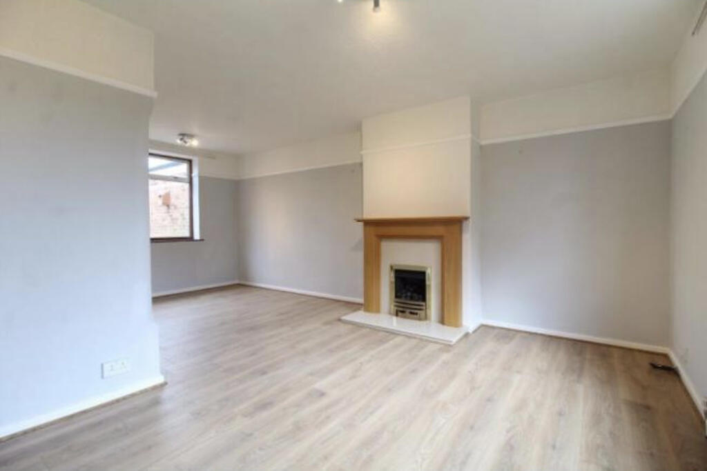House in Nottingham - View 5