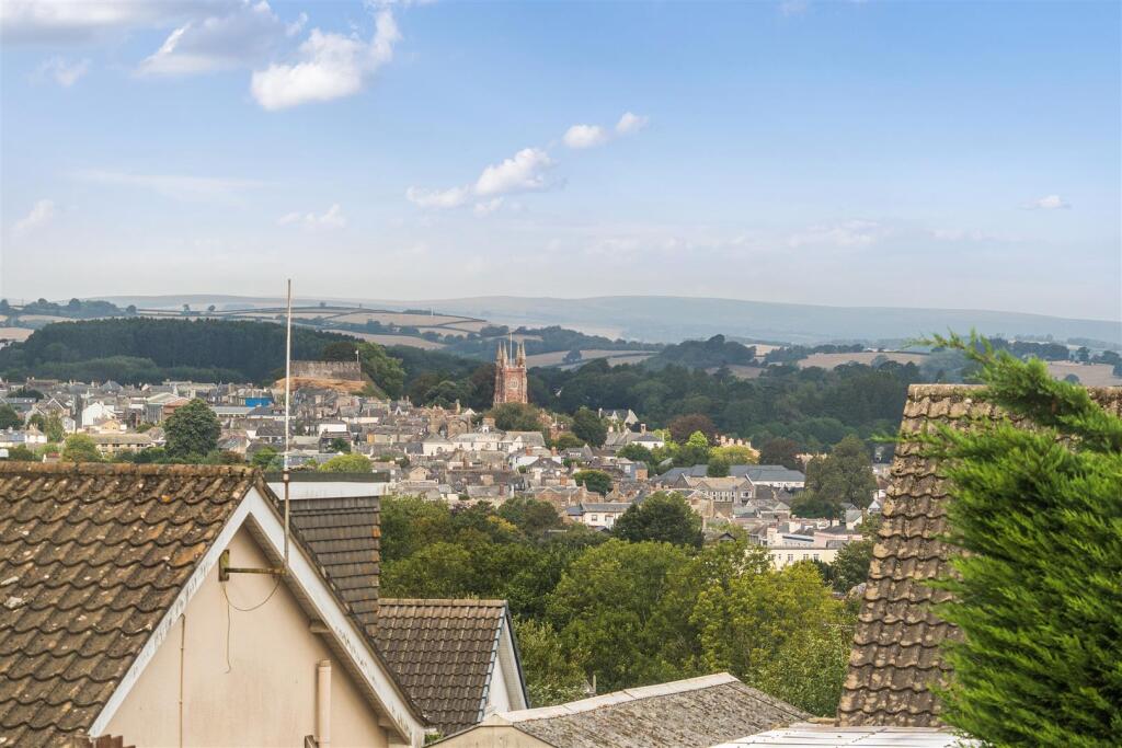 House in Torquay - View 5