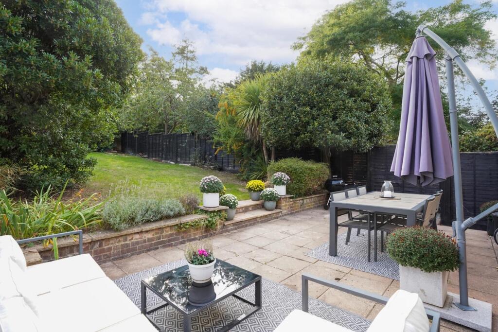 House in London - View 4