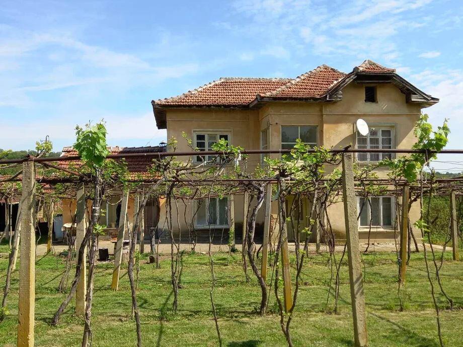 Main image of property: Lovech, Lovech