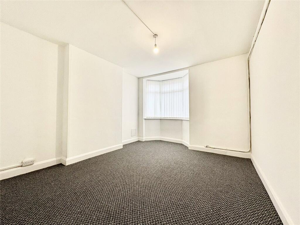 William Street, Nuneaton, Warwickshire, CV11 photo 4
