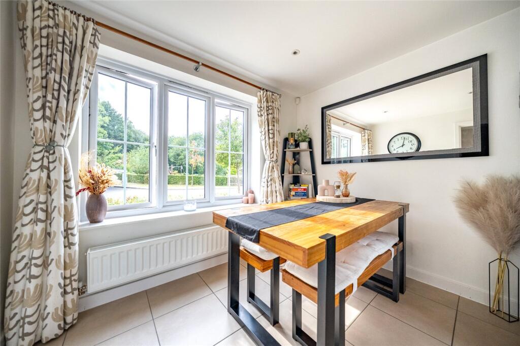 House in Maidstone, Kent - View 4