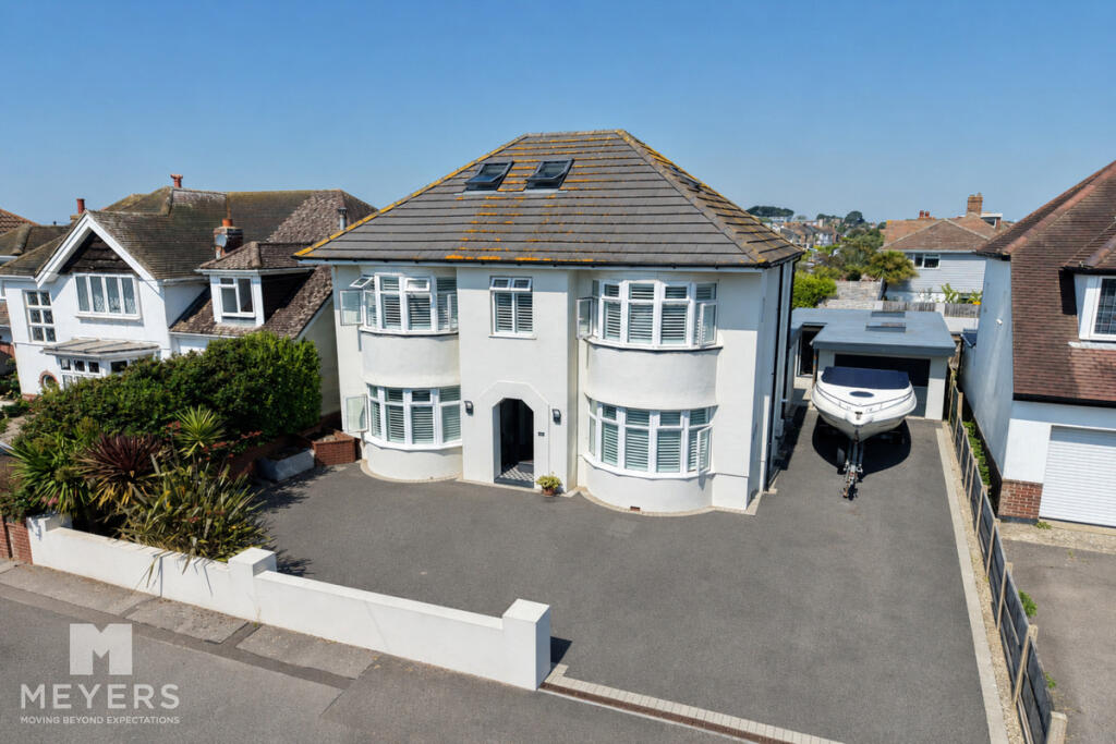 Solent Road, Bournemouth, BH6 4