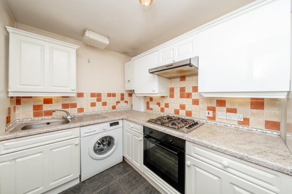 Apartment in Edinburgh, The Shore, Leith - View 5