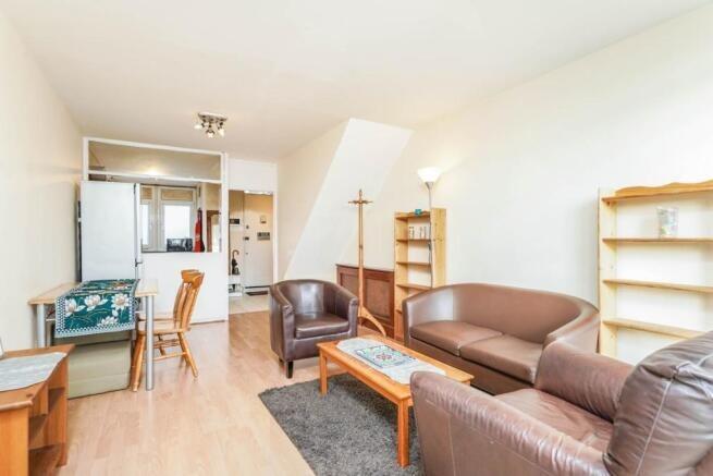 Apartment in London - View 4
