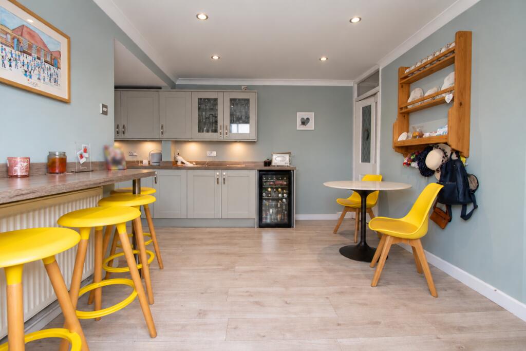 House in Havant, Waterlooville - View 3