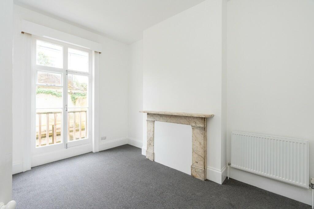 Apartment in Brighton - View 5