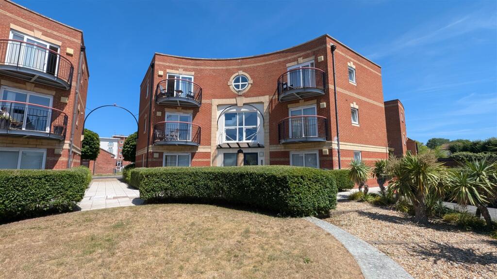 Main image of property: Gunwharf Quays, Portsmouth, PO1 3TE
