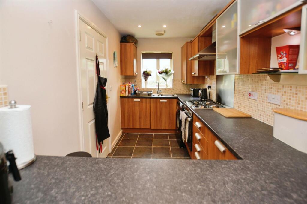 House in Doncaster, Crowle and Ealand - More