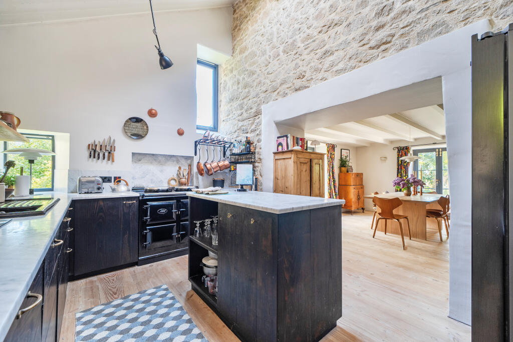 House in Relubbus, St. Hilary - More