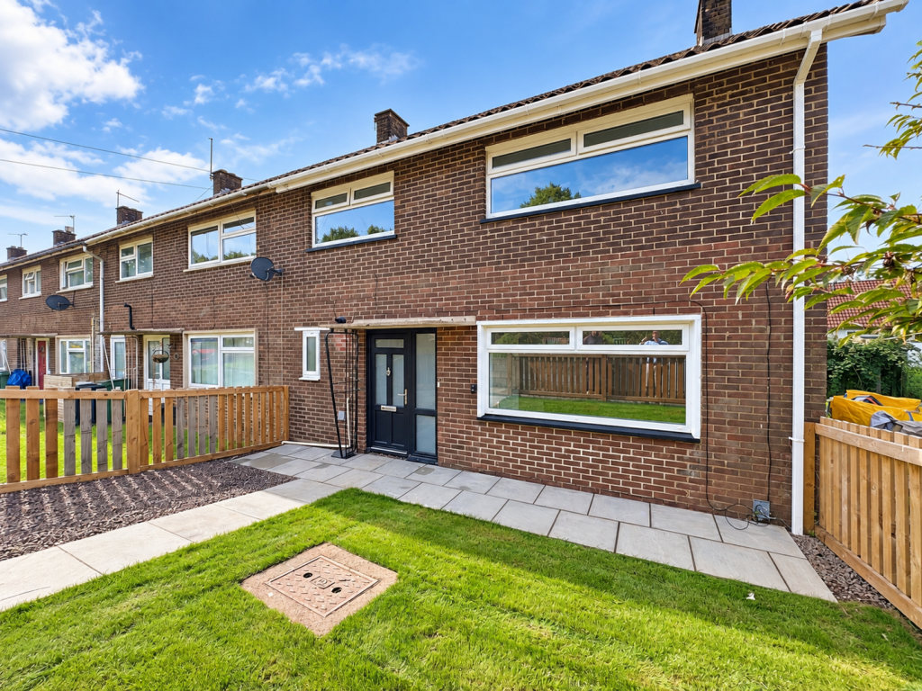 3-bed semi-detached on Fishguard Close, Llanishen, Cardiff, £315,000