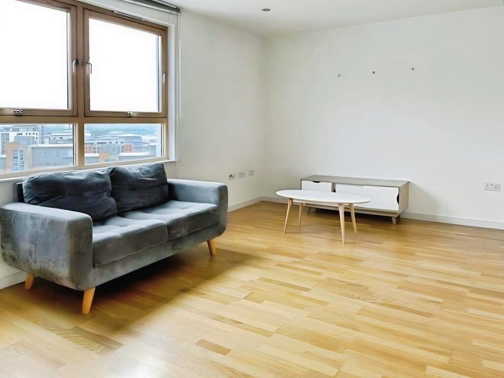 Apartment in Leeds - View 2