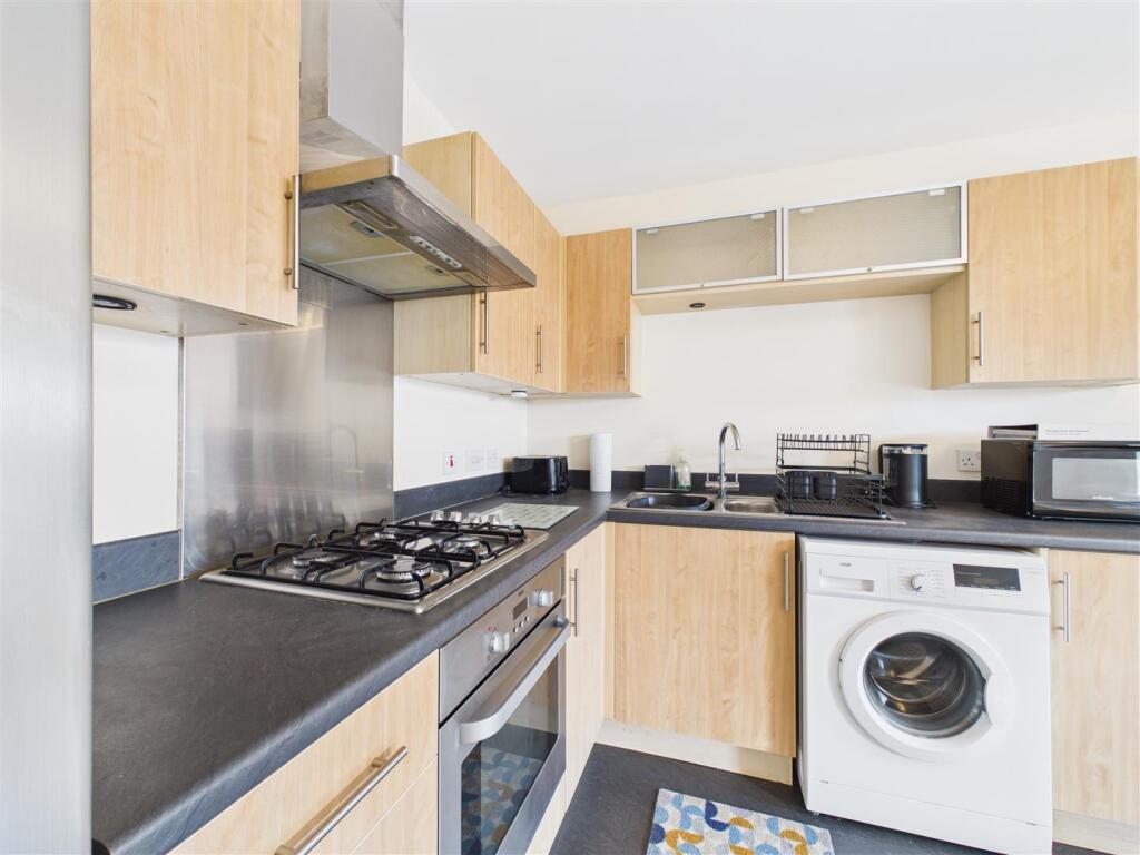 Apartment in Derby - View 4