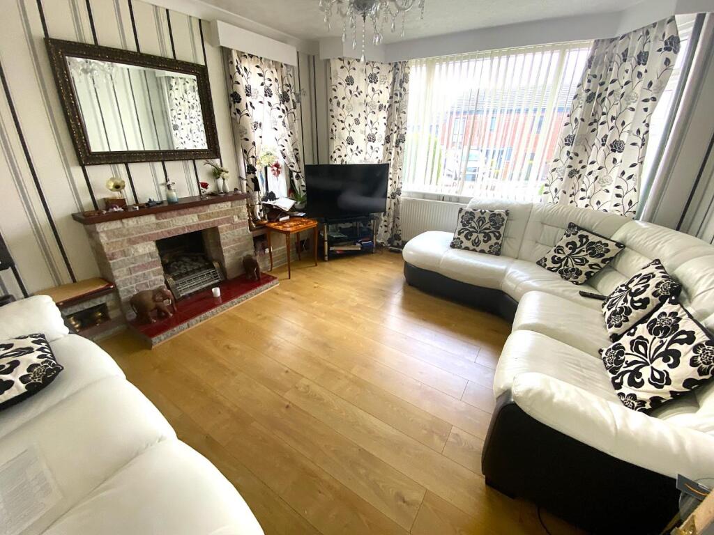 6 bedroom detached house for rent