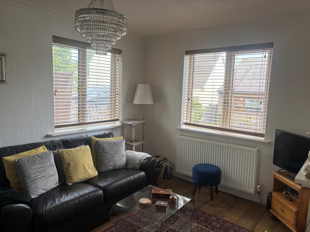 Apartment in Bradford, West Yorkshire - View 3