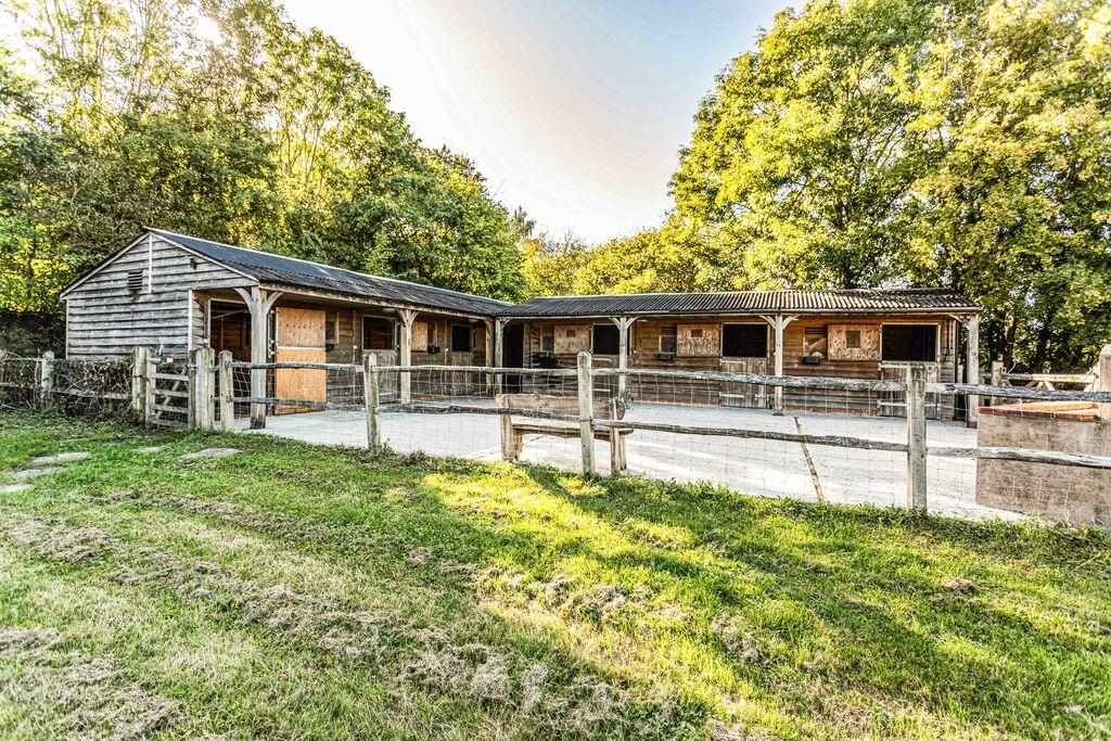 Brighton Road, Woodmancote photo 4