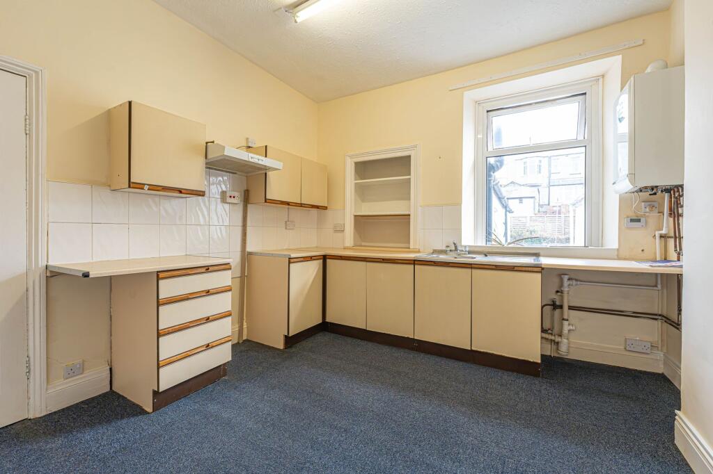 Apartment in Newport, Barnardtown, St. Julians - More