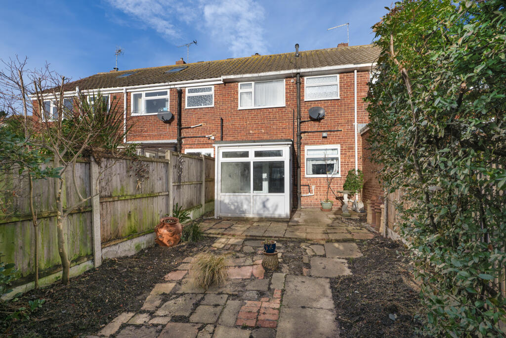 Sherwood Drive, Whitstable photo 2