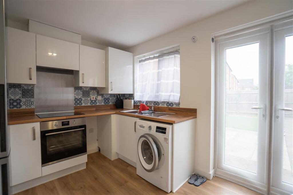 House in Birmingham, Perry Park View, Perry Barr - View 5