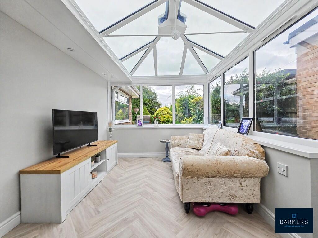 House in Bradford - View 4
