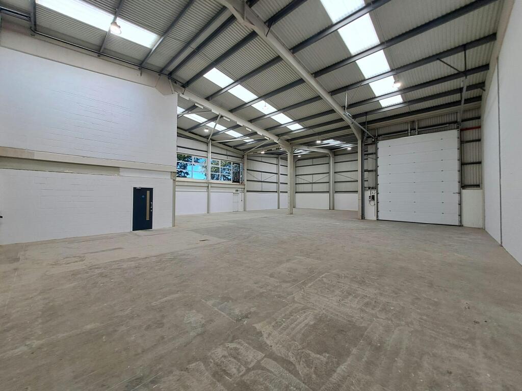 Unit 4b Avant - Warehouse (3).jpg