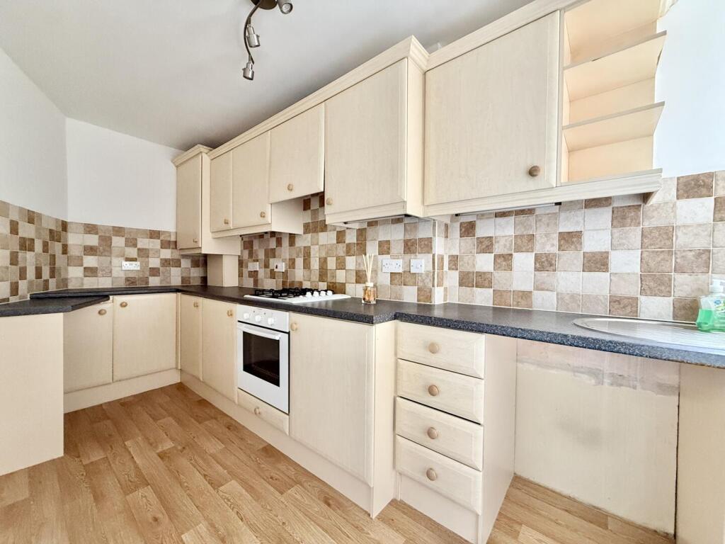 Apartment in Bournemouth - View 2