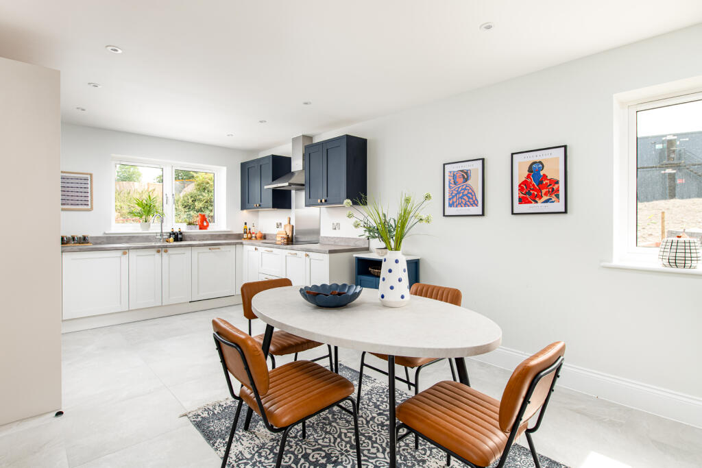 House in Bath, Wiltshire - View 2