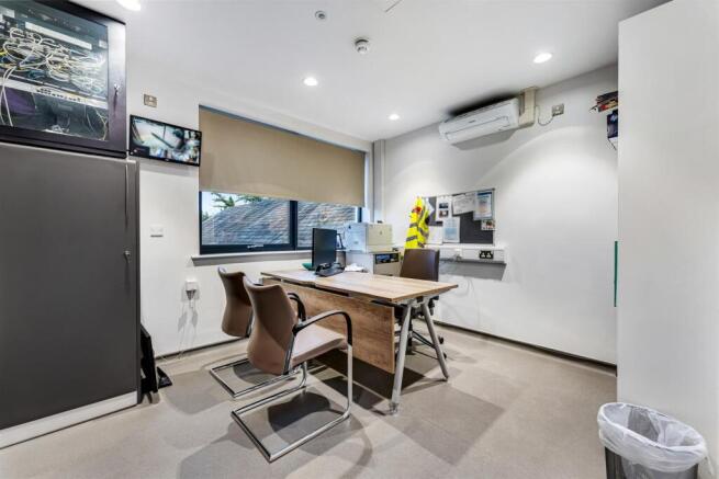 144A DIALSTONE LANE-1.jpg